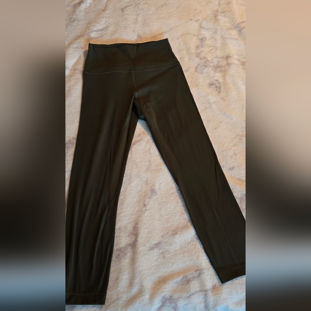 Dark Green High-Waisted Leggings